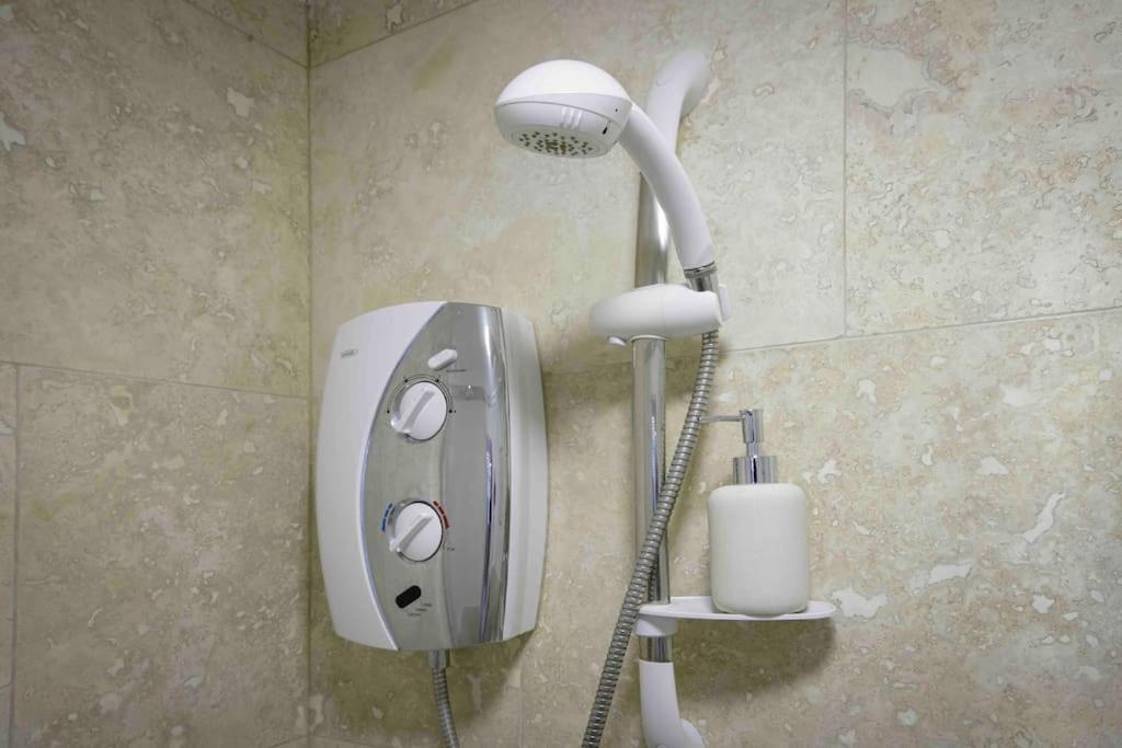 40% Off - Business - Couples - Contractors Apartamento Blackpool Exterior foto